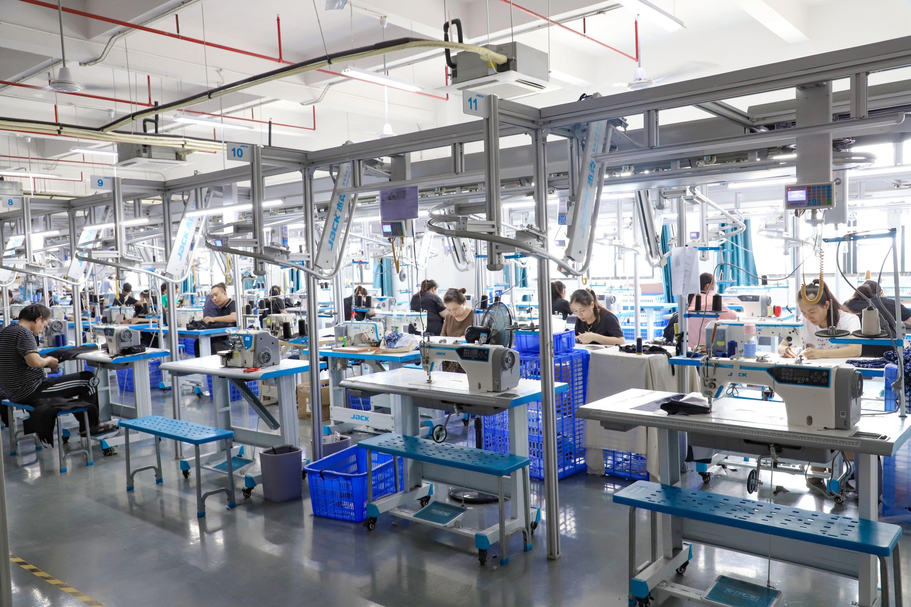 Chiny Dongguan Lixiang Energy Technology Co., Ltd. profil firmy